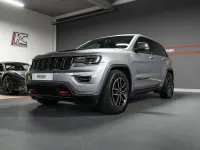 Gebraucht Jeep Grand Cherokee Trailhawk 250 PS (183 kW) 2019 Billet silver metallic clear coat SUV