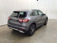 gebraucht Mercedes GLA180 Progressive Automatik