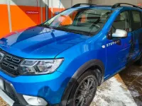 Gebraucht Dacia Logan Stepway 90 PS (66 kW) 2017 Blau Limousine