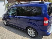 Occasion Ford Tourneo Titanium 101 ch (74 kW) 2017 Bleue Break