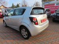 Gebraucht Chevrolet Aveo LT 86 PS (63 kW) 2012 Grau Kleinwagen