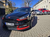 Gebraucht Ford Focus ST 250 PS (183 kW) 2017 Schwarz Limousine