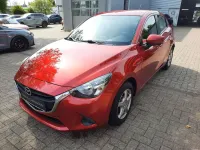 Gebraucht Mazda 2 Center-Line 90 PS (66 kW) 2017 Rot Limousine