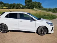Gebraucht Kia Rio GT-Line 120 PS (88 kW) 2018 Weiß Limousine