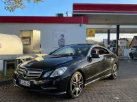 Second-hand Mercedes E200 AMG line 184 CP (135 kW) 2013 Negru Coupe