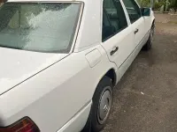 Gebraucht Mercedes E300 180 PS (132 kW) 1993 Weiß Limousine
