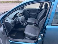 Second-hand Opel Corsa Comfort 75 CP (55 kW) 2003 Albastru Hatchback