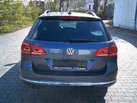 Gebraucht VW Passat 160 PS (117 kW) 2015 Grau Kombi