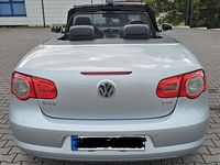 Gebraucht VW Eos 115 PS (84 kW) 2008 Grau Cabrio