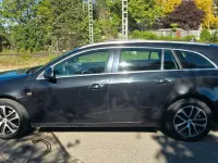 Gebraucht Opel Insignia 131 PS (96 kW) 2011 Schwarz Kombi