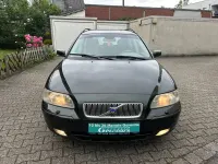 Używany Volvo V70 163 KM (119 kW) 2005 Zielony Kombi