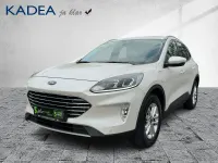 Usado Ford Kuga Titanium 224 HP (164 kW) 2022 Branco SUV