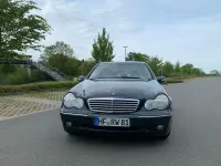 Gebraucht Mercedes C180 Elegance 143 PS (105 kW) 2004 Blau Limousine