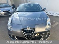 gebraucht Alfa Romeo Giulietta Super 1.Hand SITZHEIZUNG/TEMPOMAT/ALU