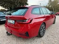 Gebraucht BMW 318 Sport Line 156 PS (114 kW) 2022 Rot Kombi