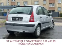 Usado Citroën C3 Advance 60 CV (44 kW) 2005 Negro Utilitario