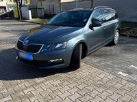 Gebraucht Skoda Octavia G-TEC Ambition 2018 Grau Kombi
