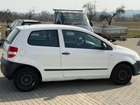 Gebraucht VW Fox Refresh 54 PS (39 kW) 2010 Weiß Kleinwagen