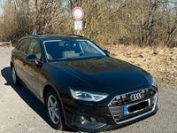 Gebraucht Audi A4 163 PS (119 kW) 2020 Schwarz Kombi