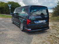 Gebraucht VW Multivan 230 PS (169 kW) 2019 Blau Van / Kleinbus