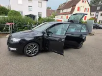 Gebraucht Skoda Rapid Ambition 105 PS (77 kW) 2015 Schwarz Kleinwagen
