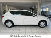 Usado Seat Leon Reference 105 HP (77 kW) 2015 Branco Sedan