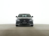 Gebraucht Mercedes E300 Avantgarde 194 PS (142 kW) 2022 Schwarz Limousine