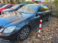 Gebraucht Mercedes E220 170 PS (125 kW) 2011 Grau Kombi