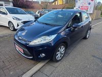 Gebraucht Ford Fiesta Titanium 82 PS (60 kW) 2012 Blau Kleinwagen
