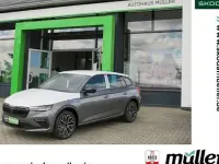 Neu Skoda Scala Tour 95 PS (69 kW) 2025 Grau (graphitegrau metallic) Kleinwagen