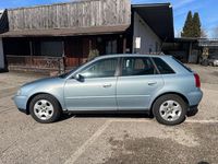 Gebraucht Audi A3 Ambiente 102 PS (75 kW) 2002 Blau Kleinwagen