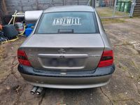 Gebraucht Opel Vectra 116 PS (85 kW) 1997 Andere farben Limousine