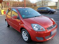 Gebraucht Ford Fiesta 69 PS (50 kW) 2008 Orange Kleinwagen