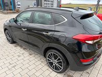 Gebraucht Hyundai Tucson Premium 185 PS (136 kW) 2015 Schwarz SUV