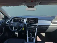 Gebraucht VW T-Roc 150 PS (110 kW) 2025 Grau SUV