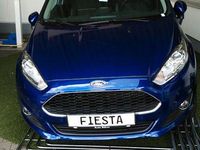 Gebraucht Ford Fiesta Celebration 80 PS (58 kW) 2016 Blau Kleinwagen