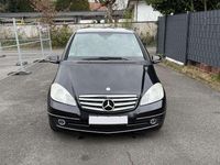 Gebraucht Mercedes A180 109 PS (80 kW) 2009 Kosmosschwarz  metalliclack Limousine