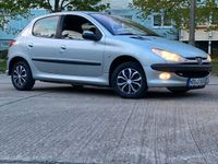 gebraucht Peugeot 206 //Wenig Km// TÜV