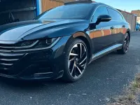 Gebraucht VW Arteon R-line 200 PS (147 kW) 2023 Schwarz Kombi