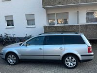 Usata VW Passat 131 CV (96 kW) 2004 Argento Station wagon