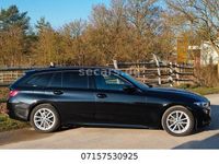Gebraucht BMW 320 Sport Line 190 PS (139 kW) 2022 Saphirschwarz metallic Kombi