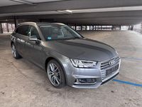 Gebraucht Audi A4 Ambiente 190 PS (139 kW) 2019 Grau Kombi