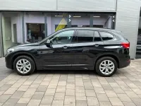 Gebraucht BMW X1 Sport Line 150 PS (110 kW) 2019 Saphirschwarz metallic (metallic) SUV