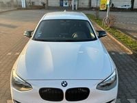 Gebraucht BMW 114 102 PS (75 kW) 2014 Weiß Kleinwagen