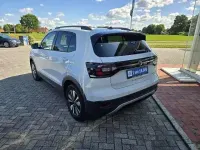 Używany VW T-Cross Move 95 KM (69 kW) 2023 Biały SUV