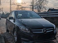 Gebraucht Mercedes B180 122 PS (89 kW) 2017 Schwarz Van / Kleinbus