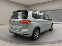 Gebraucht VW Touran Comfortline 150 PS (110 kW) 2025 Oyster silver metallic Van / Kleinbus