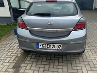 Gebraucht Opel Astra GTC 116 PS (85 kW) 2007 Grau Limousine