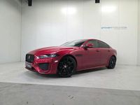 Gebraucht Jaguar XE R-Dynamic 204 PS (150 kW) 2021 Rot Limousine
