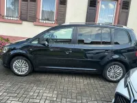 Gebraucht VW Touran Cup 140 PS (102 kW) 2014 Schwarz Van / Kleinbus